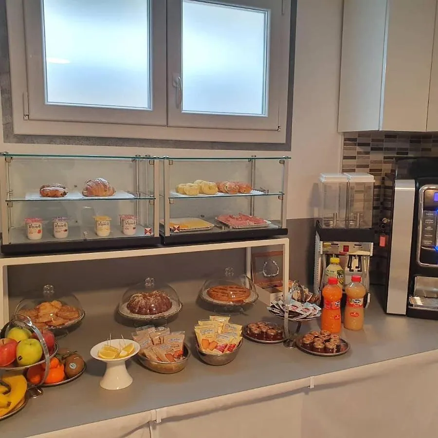Bed & Breakfast Bed&Breakfast Villa Ambra Limbiate Italia