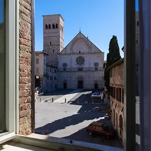 http://arco-del-vento.hotels-perugia.com